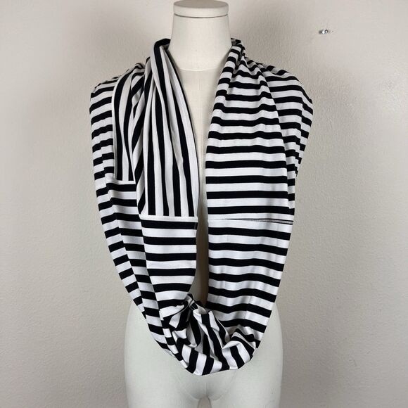 Lululemon Vinyasa Scarf Womens One Size Stripes Shawl Wrap Convertible Infinity - Picture 1 of 10